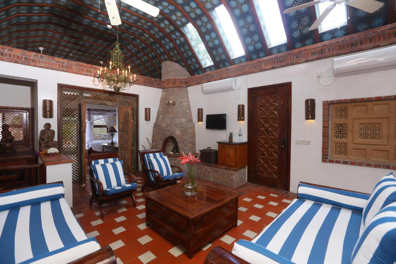Caille Blanc Villa & Hotel (Adults Only) Mamin エクステリア 写真